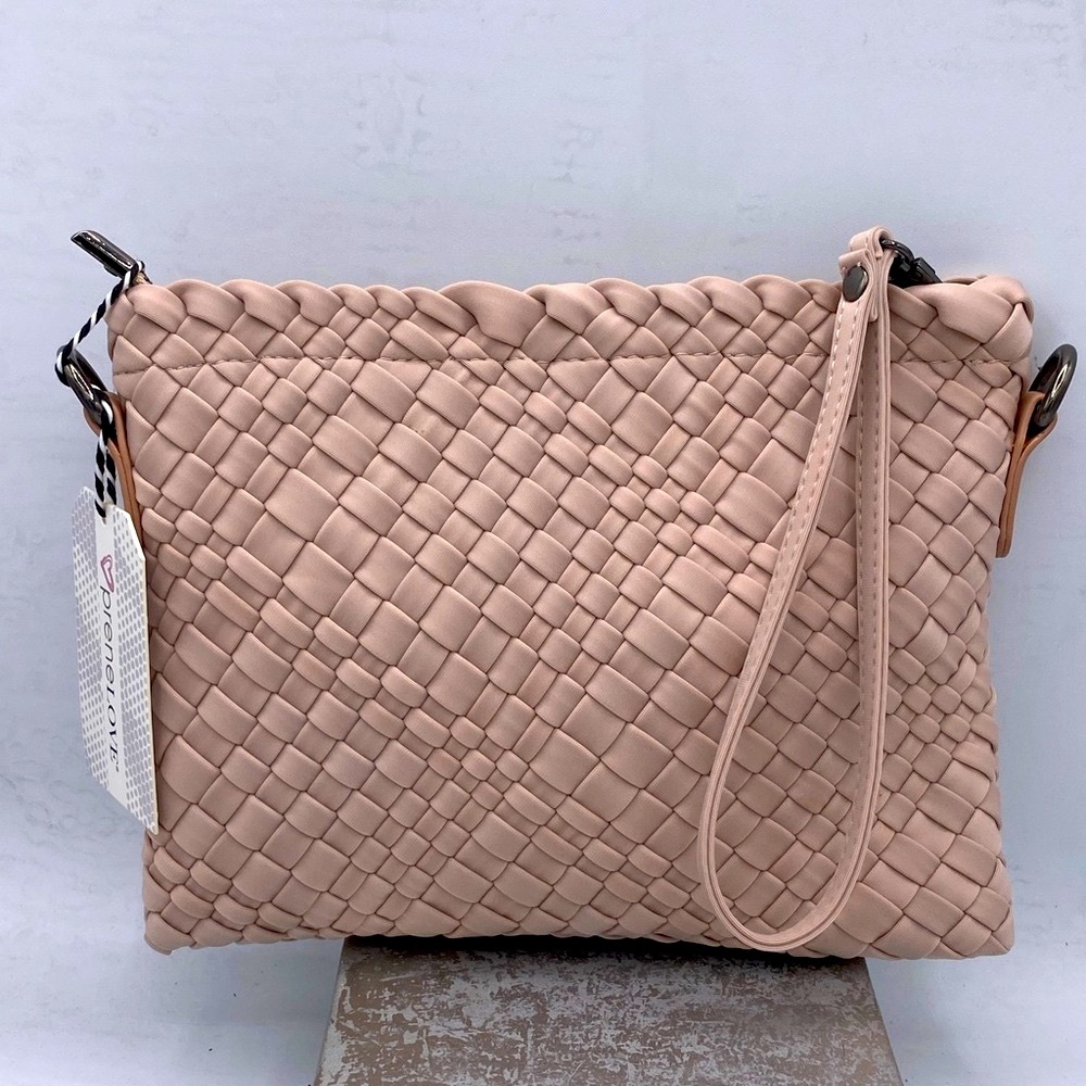 PreneLove Charlotte Hand Woven Wristlet /Crossbody Bag Dusty Pink NWT - Picture 3 of 11